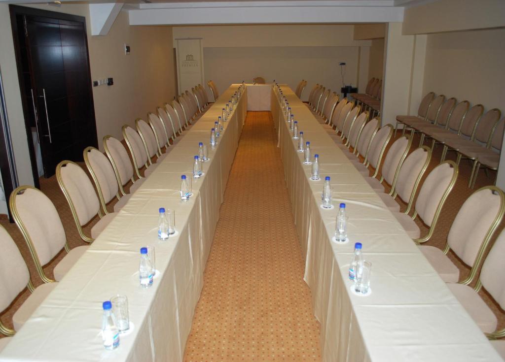 Aparthotel Premier Podgorica Business photo